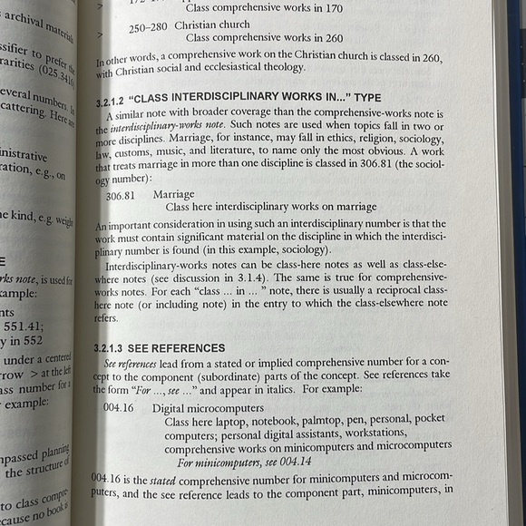 Dewey Decimal Classification, A Practical Guide by Louis May Chan c1996 - Picture 9 of 12